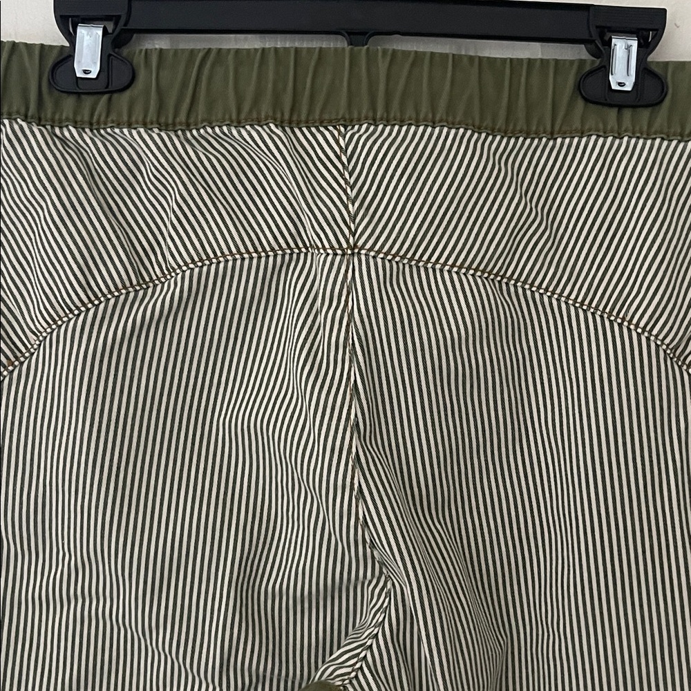Wide Leg Drawstring Pants - Picture 8 of 9